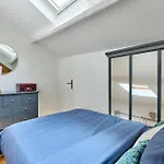 Bastille Appartement Avec Mezzanine Par Meyagency