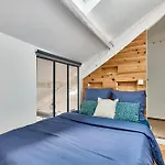 Bastille Appartement Avec Mezzanine Par Meyagency